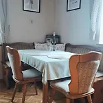 Appartement Stilvolles Fuer 2 Mit Terrasse